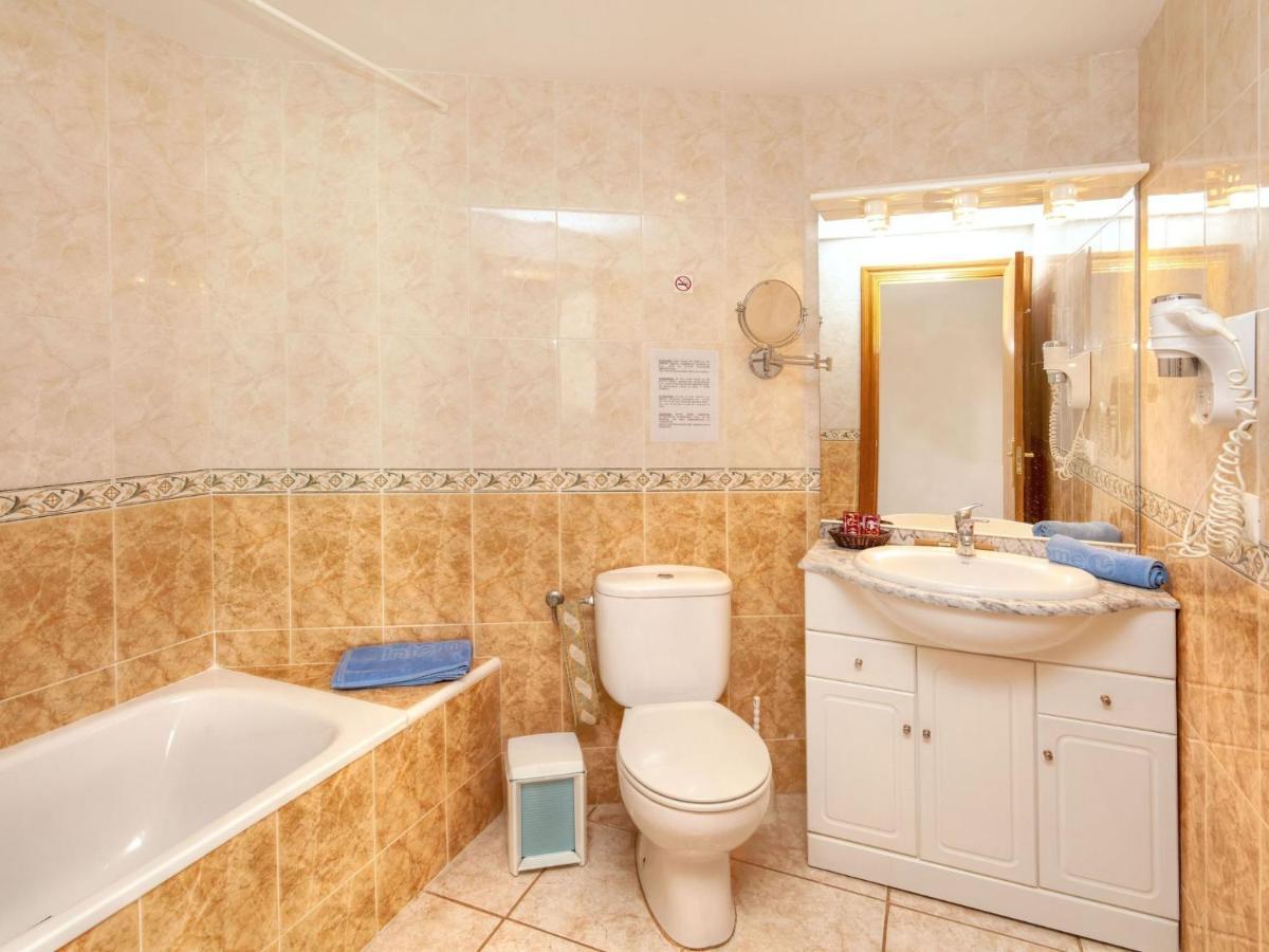 Apartment Palmiers I-5 By Interhome Llanca Luaran gambar
